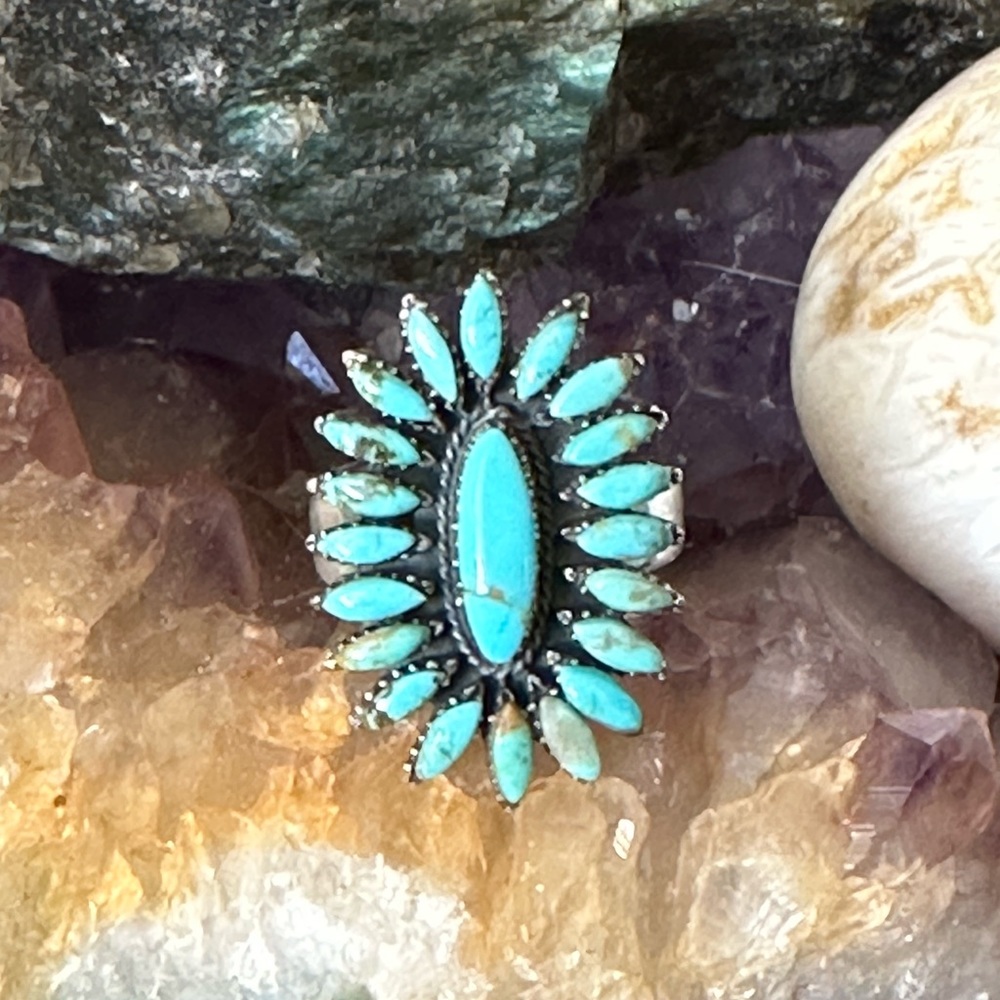 Sold 🩵 Petit point turquoise sterling silver adjustable ring - Picture 4 of 4